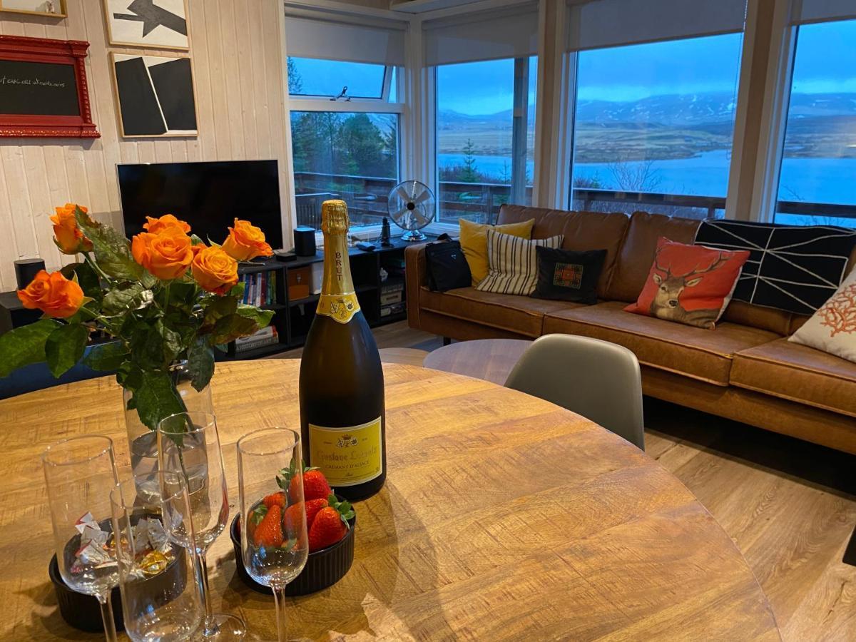 Bakkakot Lake Side Lodge Selfoss Esterno foto