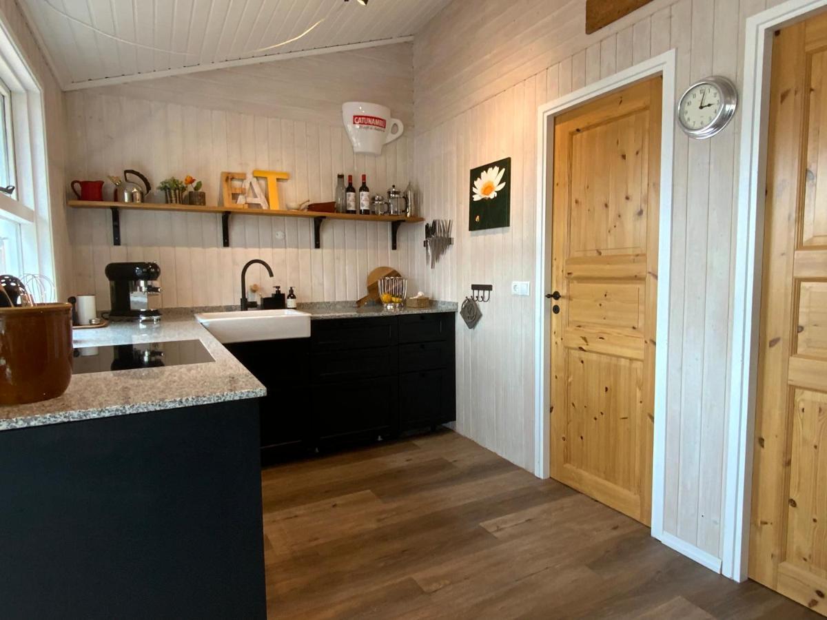 Bakkakot Lake Side Lodge Selfoss Esterno foto